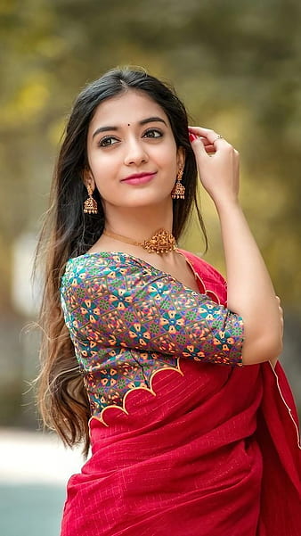  Pooja B